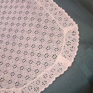 Vintage White Lace Tablecloth